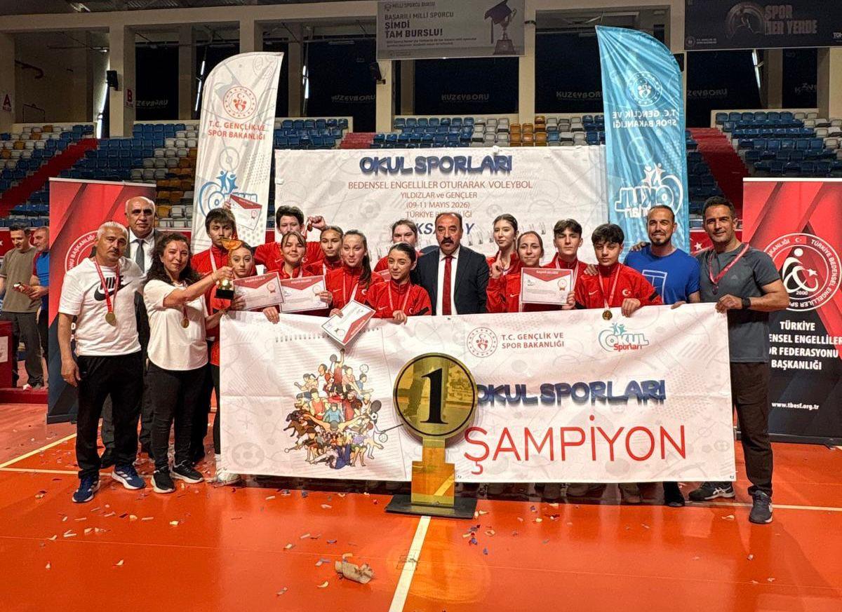 KDZ. EREĞLİ’DEN PARAVOLLEY’DE ÇİFTE GURUR: TÜRKİYE ŞAMPİYONLUĞU VE TÜRKİYE İKİNCİLİĞİ!