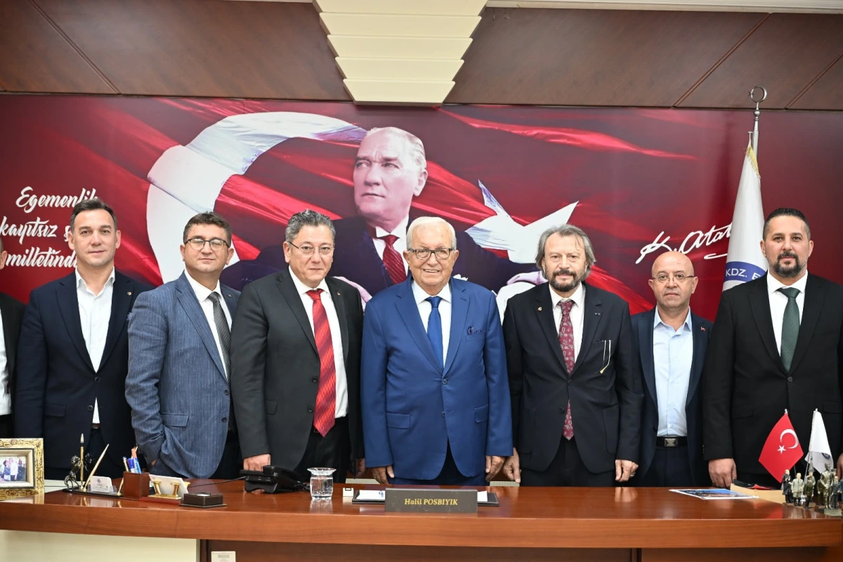 KDZ. EREĞLİ TSO HEYETİ BELEDİYE BAŞKANI HALİL POSBIYIK’I ZİYARET ETTİ