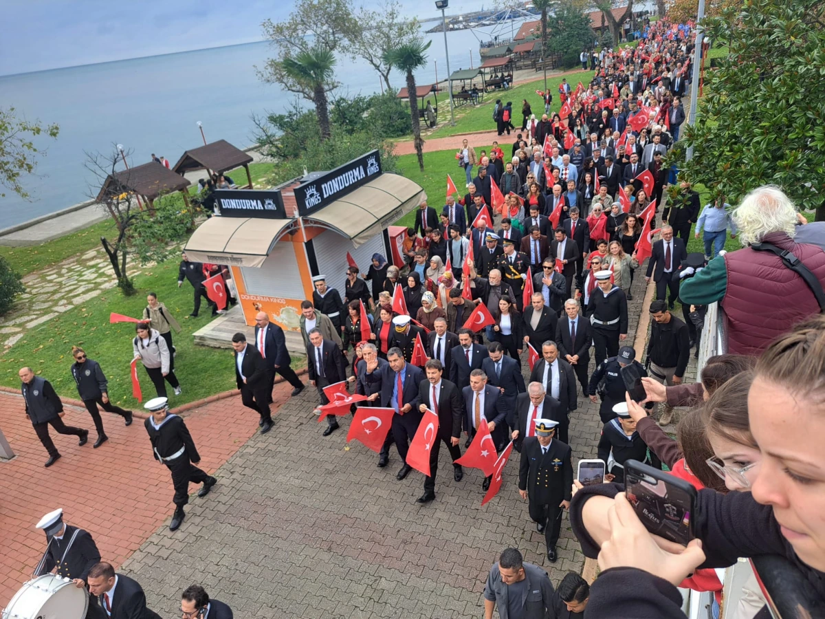 KDZ. EREĞLİ’DE CUMHURİYET BAYRAMI COŞKUSU BAŞLADI