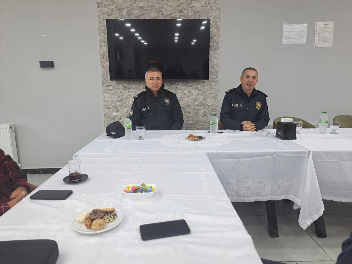 YENİ  İLÇE EMNİYET MÜDÜRÜ DALKILIÇ, BASIN MENSUPLARIYLA BULUŞTU