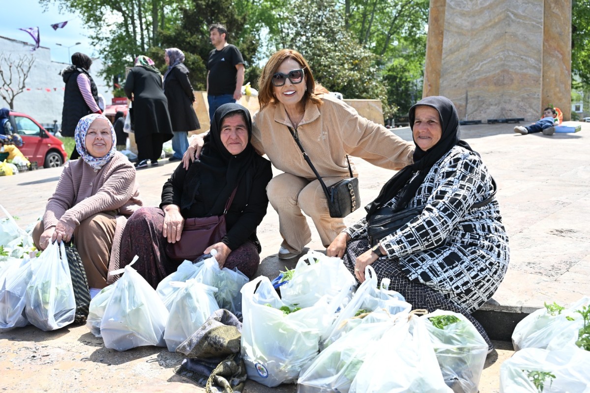 KDZ. EREĞLİ BELEDİYESİ, 350 BİN ATA TOHUMU FİDESİNİ HALKA ÜCRETSİZ DAĞITTI