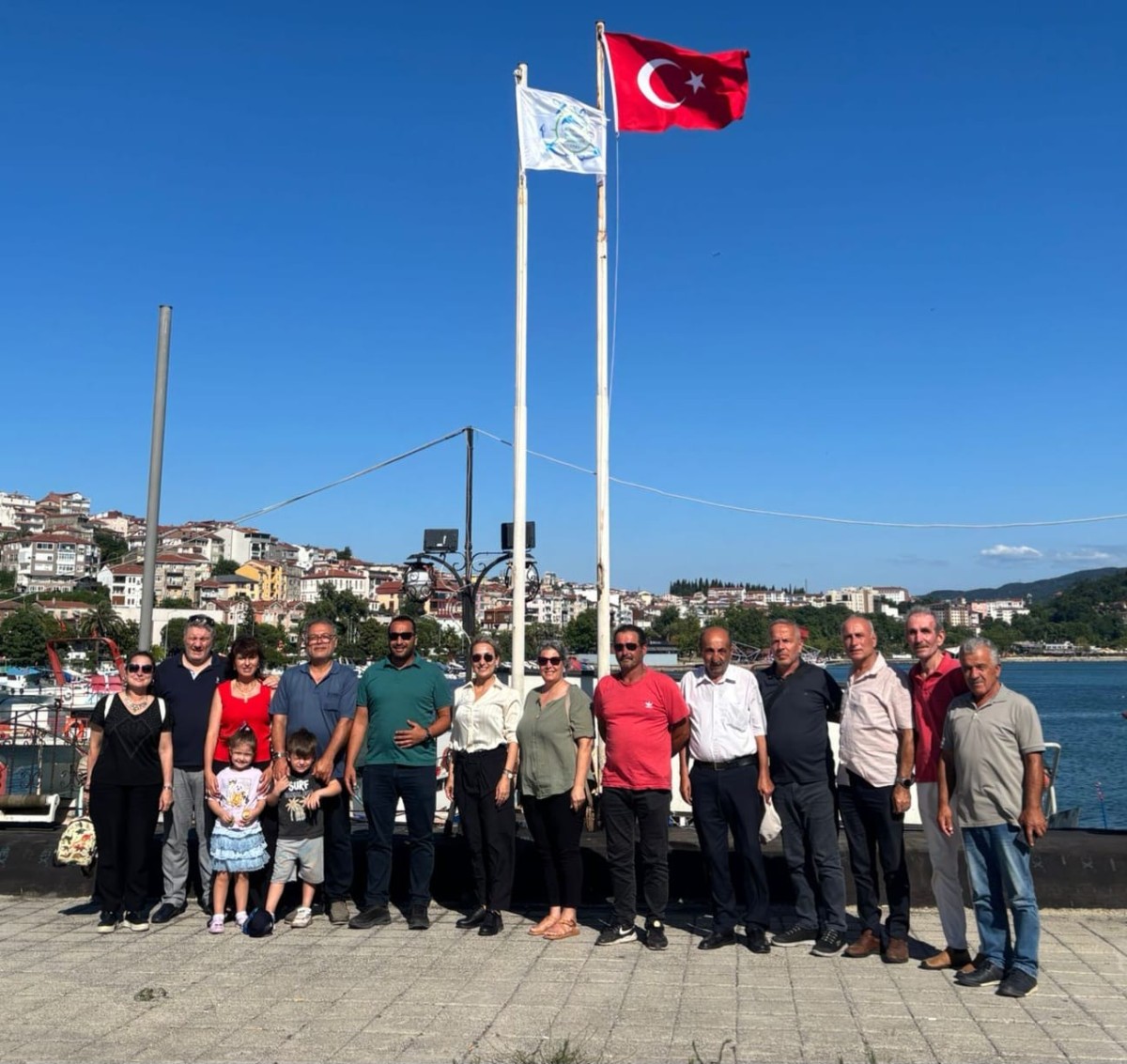 Kafes Balıkçılığına karşı dayanışma mesajı…