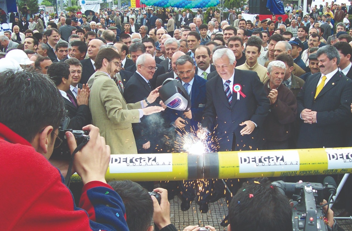 KDZ. EREĞLİ’DE DOĞALGAZI OLMAYAN 3500 KONUTTAN 3200’Ü DOĞALGAZA KAVUŞTU